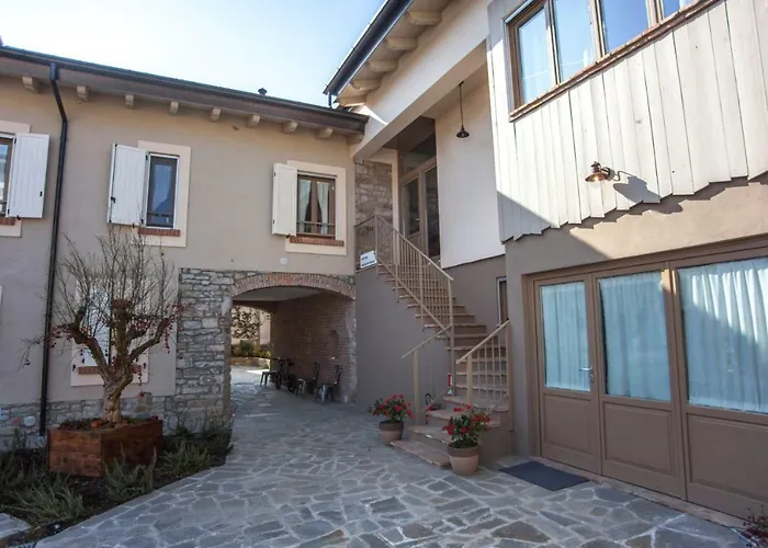 Uvamatta Vakantieboerderij Carmiano (Emilia-Romagna)